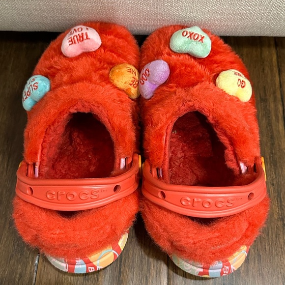 SWEATHEARTS X CROCS Limited Edition Valentines Heart Crocs - Women 6 and Men 4 - Picture 13 of 15
